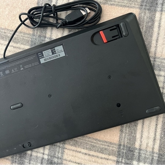 Lenovo SK8821 Wires Essential Keyboard - Picture 7 of 10